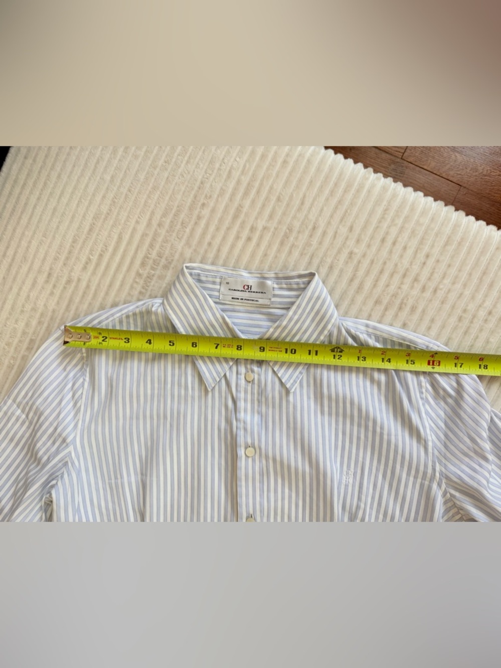 Like New Carolina Herrera Tailored Blue & White Striped Button-Down Shirt - Picture 6 of 10